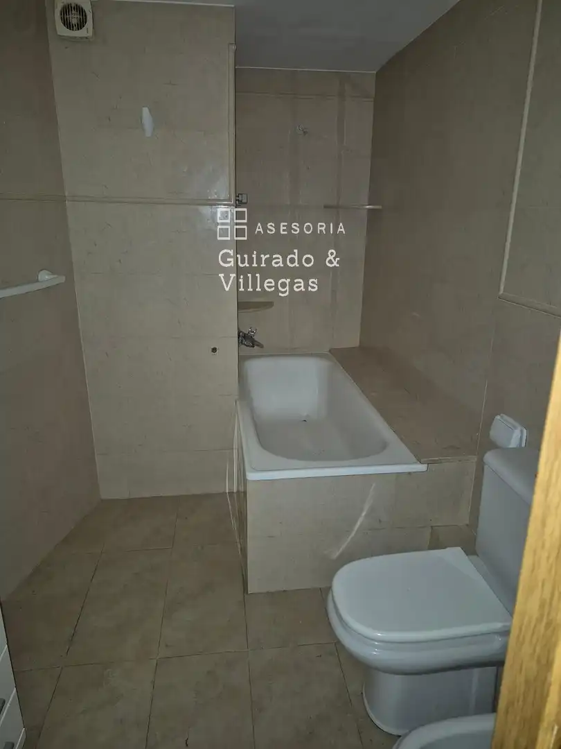 Baño de Dúplex en venta en Terrassa con Terraza y Alarma