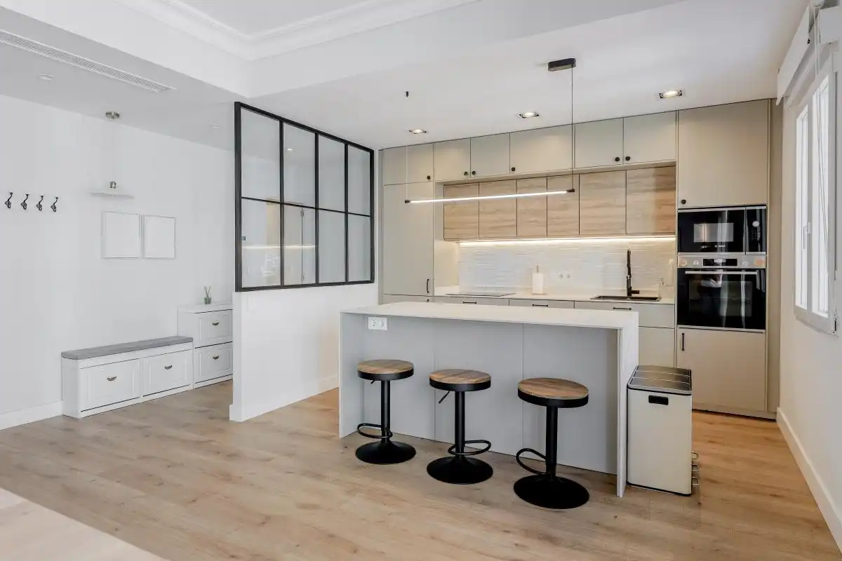 Kitchen of Flat for rent in Madrid  with Air Conditioner, Heating and Terrace