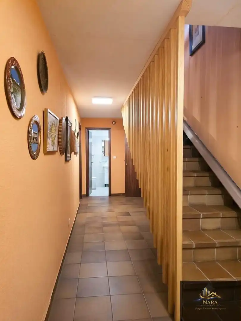 Houses for sale in Torrelavega   with Heating, Private garden and Parquet flooring