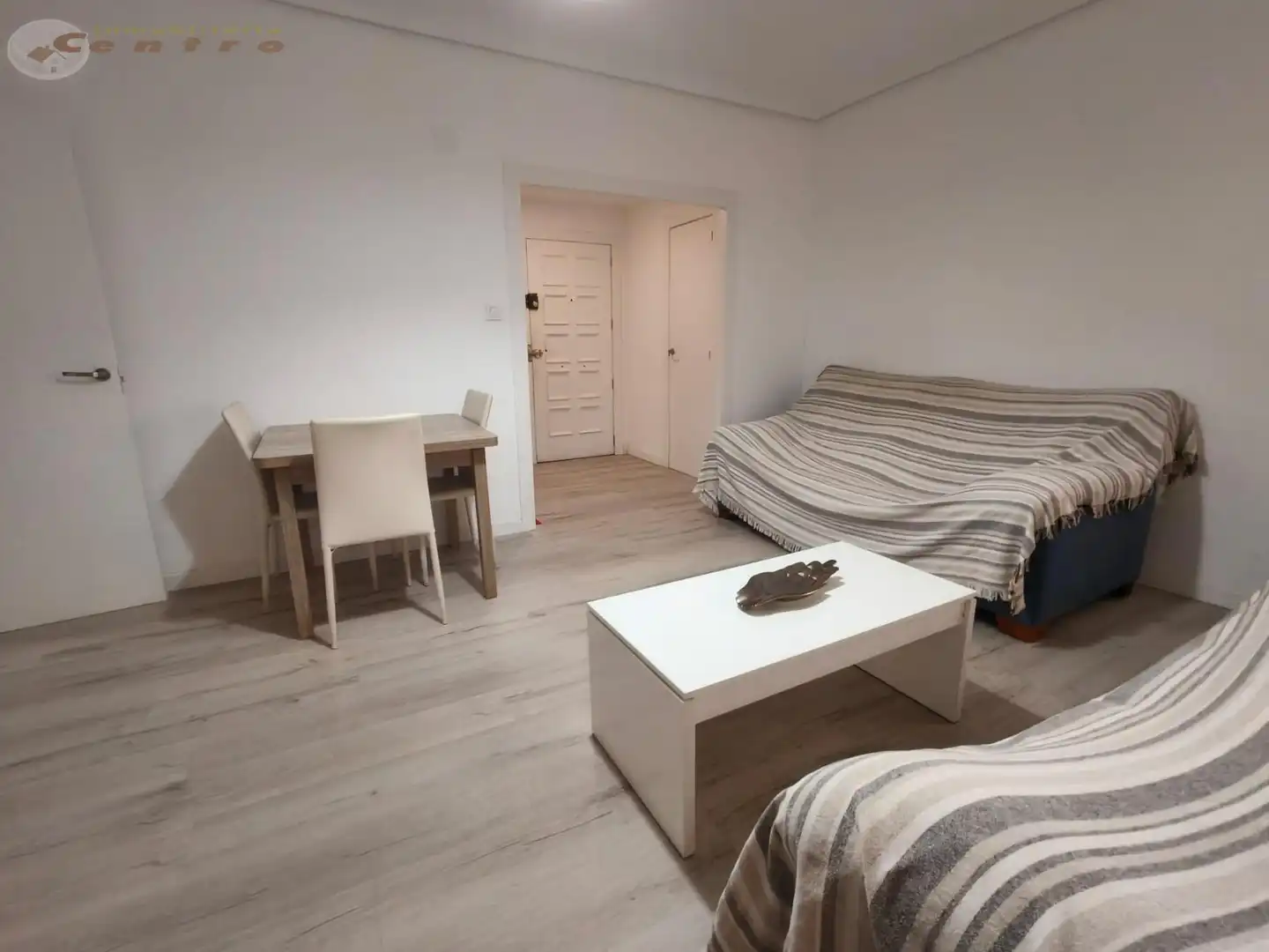 Piso con terraza en venta en Industria, imagen 2