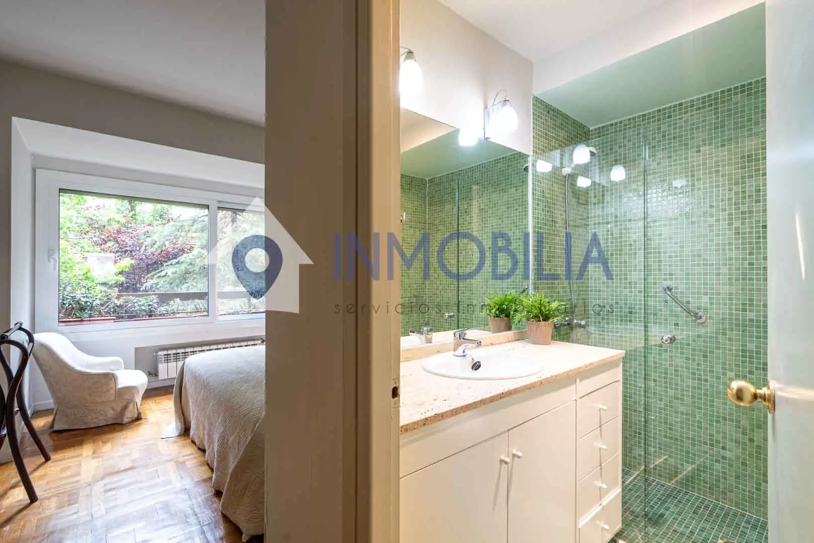 Habitación de Piso en venta en Madrid con Calefacción, Jardín privado y Trastero