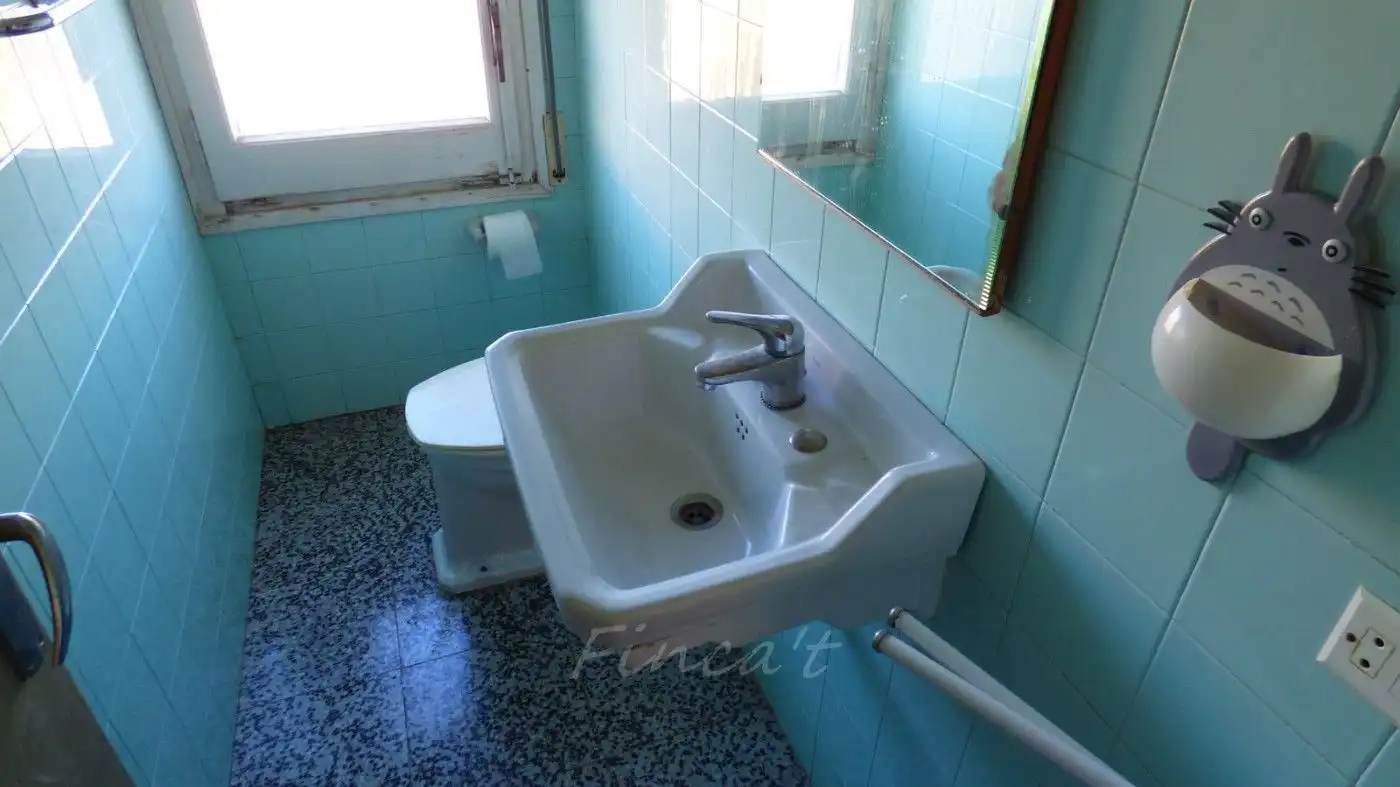 Bany de Casa o xalet en venda en Moià amb Calefacció, Terrassa i Traster