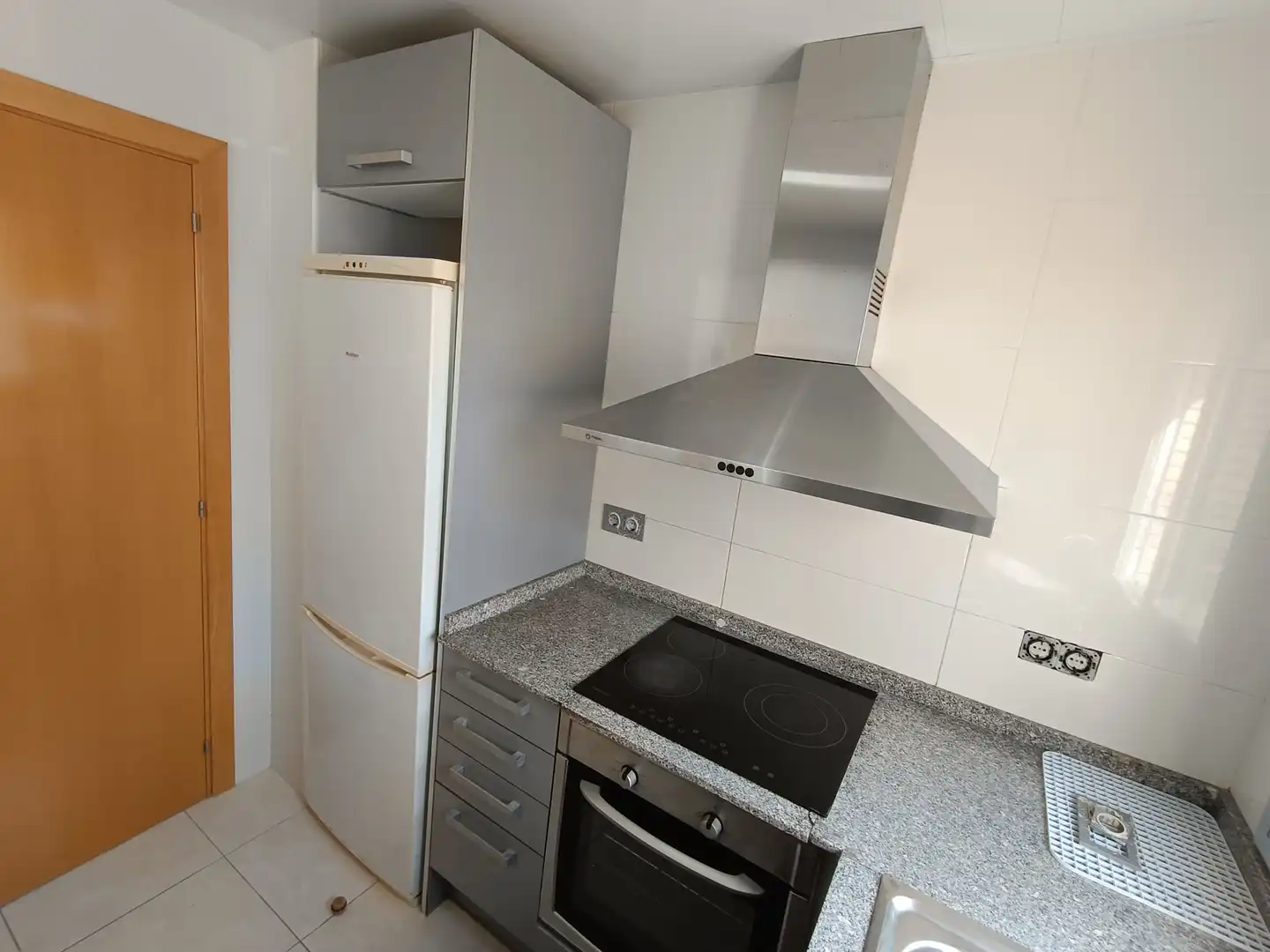 Cuina de Pis en venda en Calafell amb Terrassa, Traster i Forn