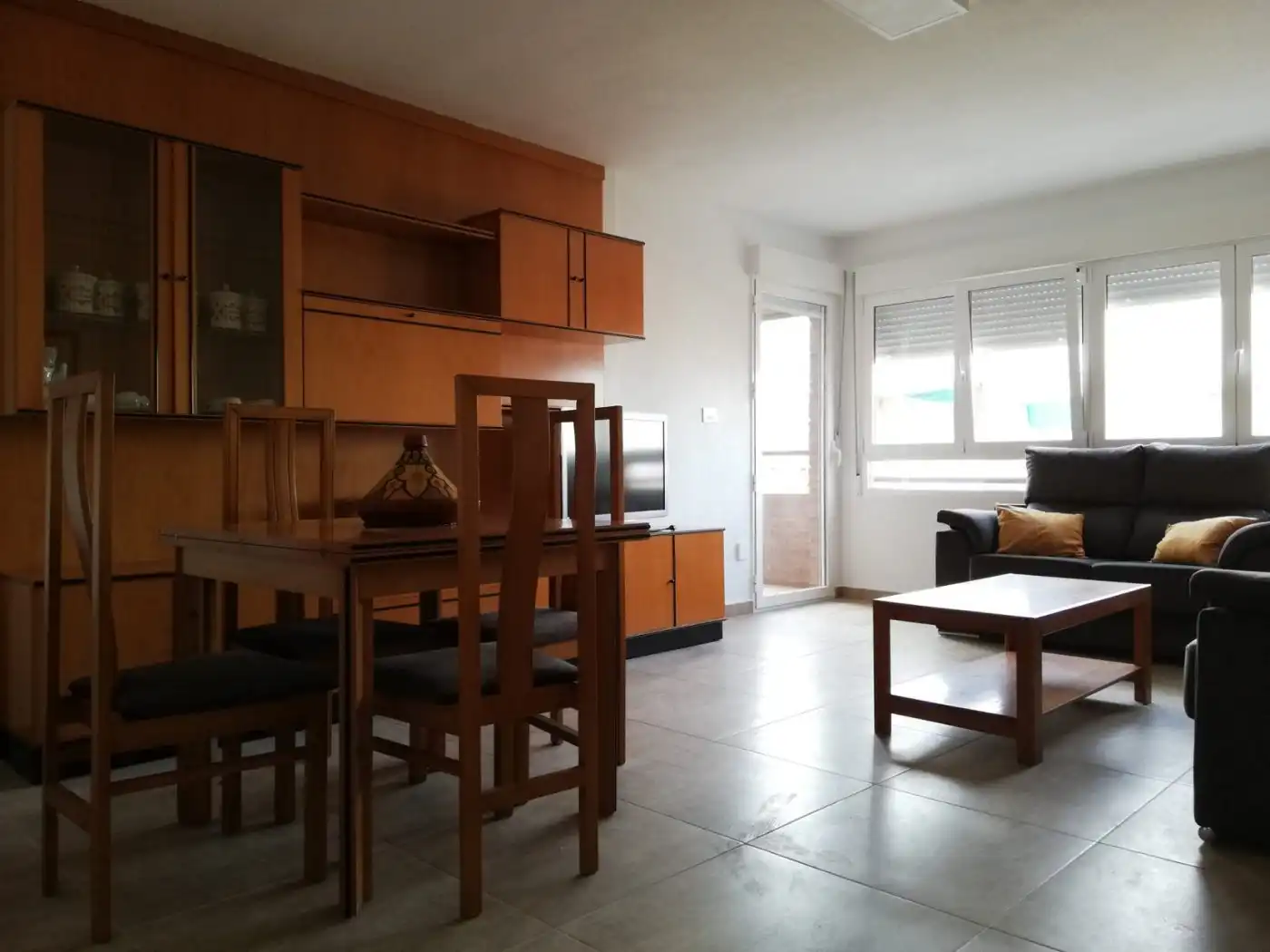 Sala de estar de Piso de alquiler en Murcia con Aire acondicionado, Terraza y Amueblado
