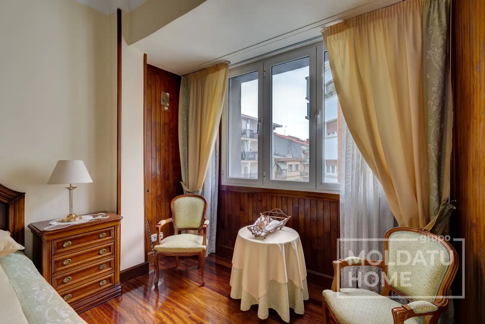 Habitación de Piso en venta en Irun  con Calefacción y Trastero