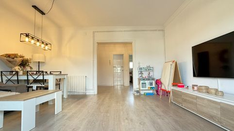 AMPLIO , LUMINOSO Y SOLEADA VIVIENDA CON POCOS VECINOS, imatge 2