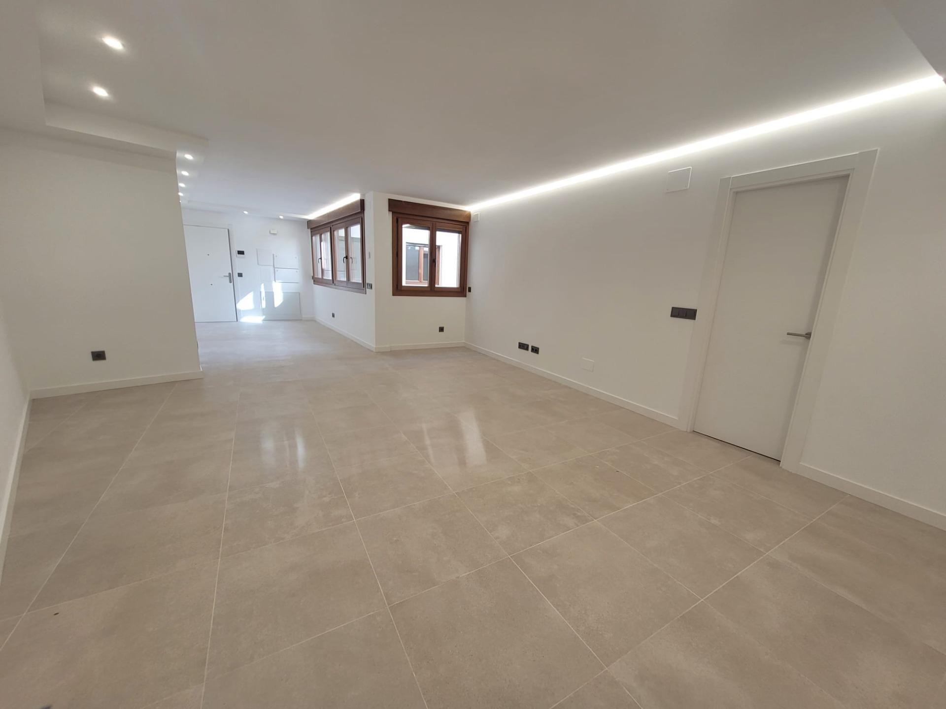 Piso en venta en Salamanca Capital con Calefacción