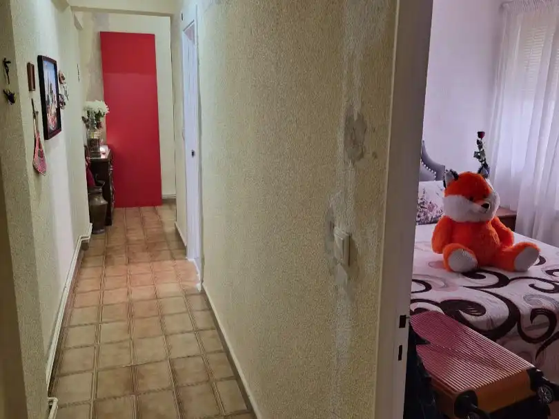 Piso en venta en Calle Ursicino Álvarez, 3, Las Viñas