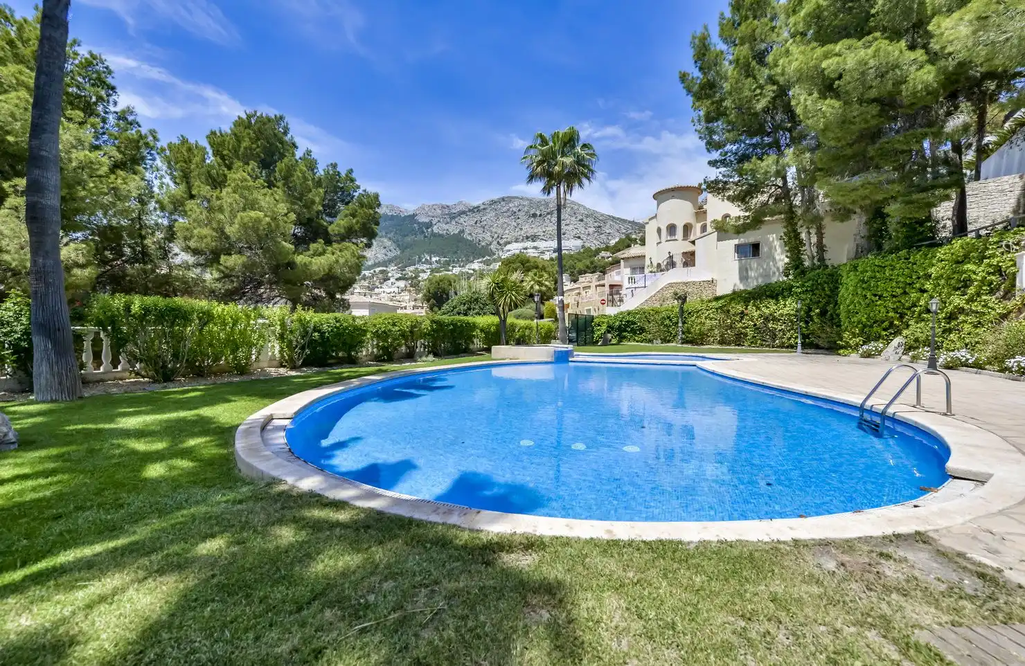 Swimming pool of Detached homes for rent in El Campello  with Air Conditioner, Heating and Terrace
