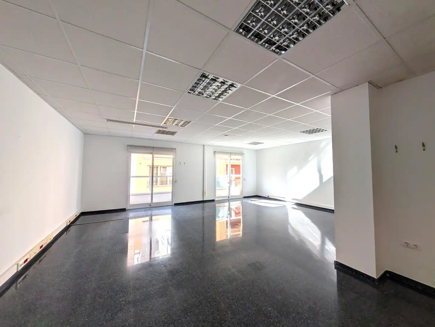 Oficina en venta en Alcoy / Alcoi