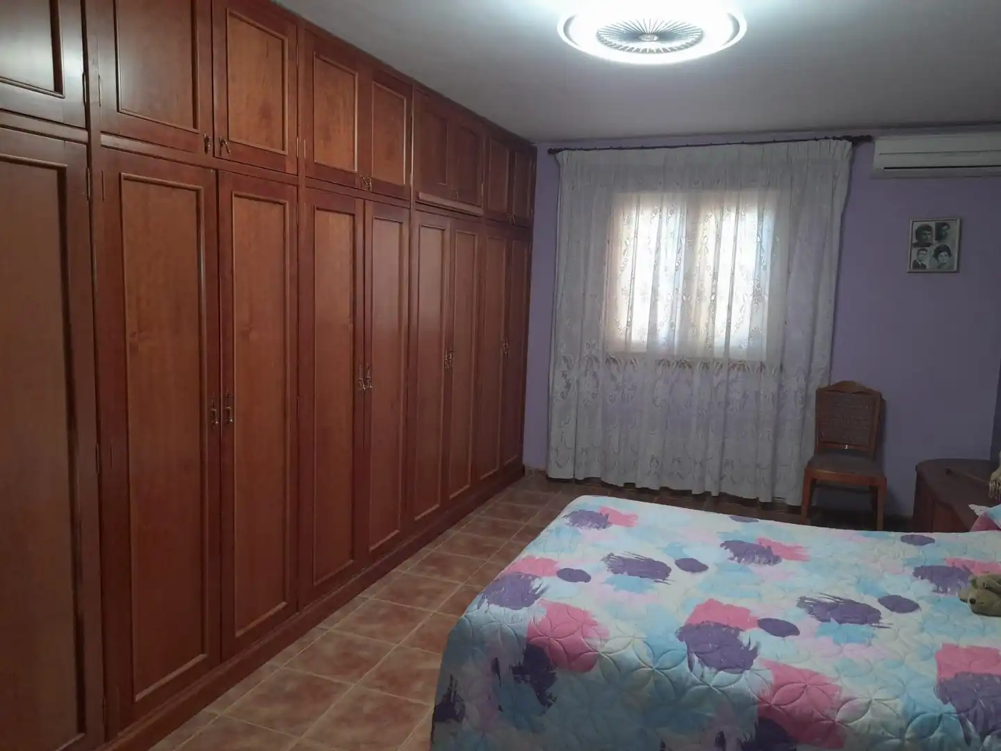 Dormitori de Casa o xalet en venda en Flix amb Jardí privat, Terrassa i Traster