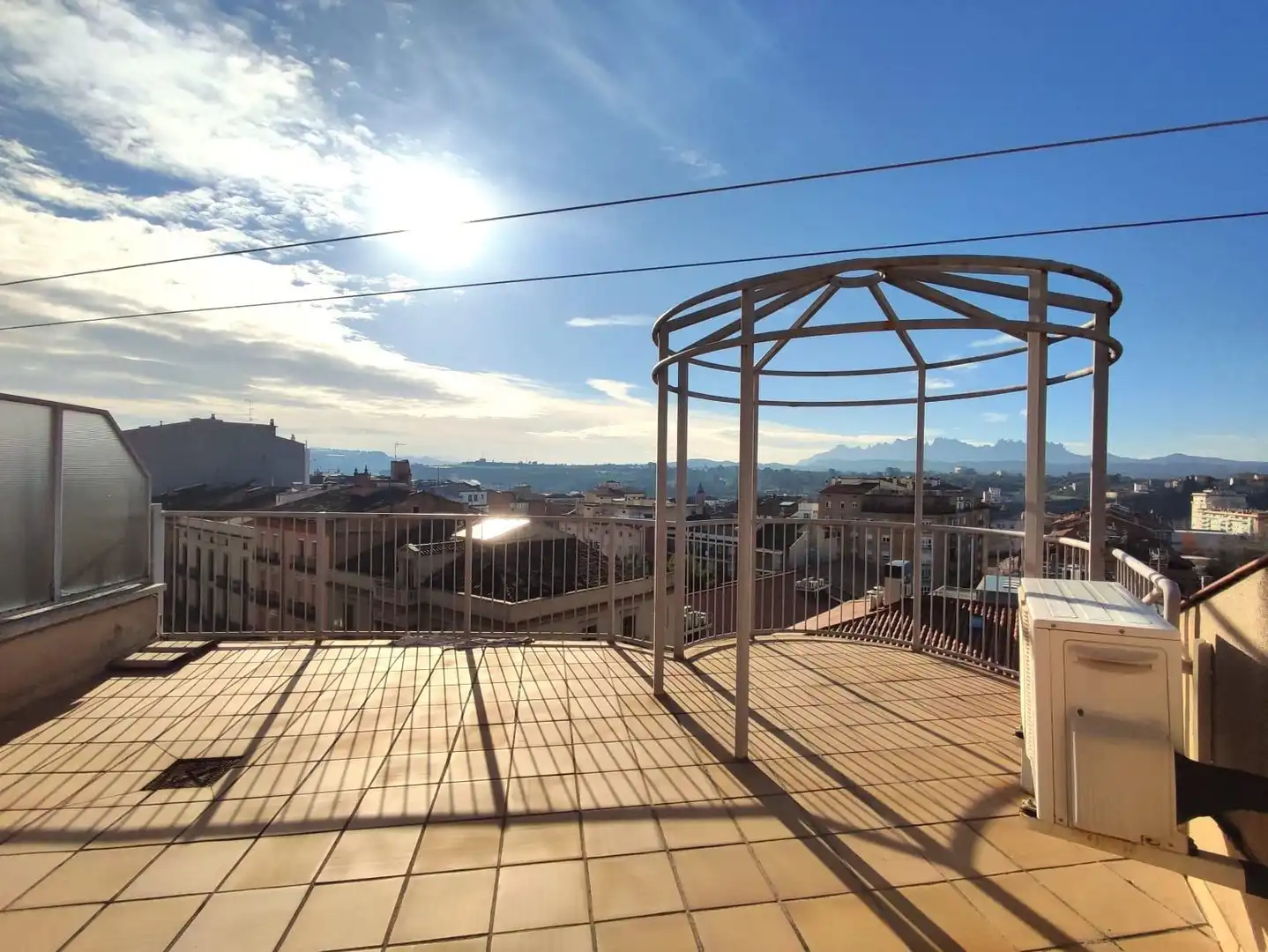 Flat with terrace for sale in Carretera de Cardona