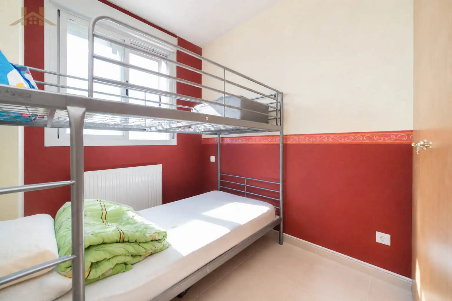 Piso en venta en Calle del Planeta Marte, Parla Este