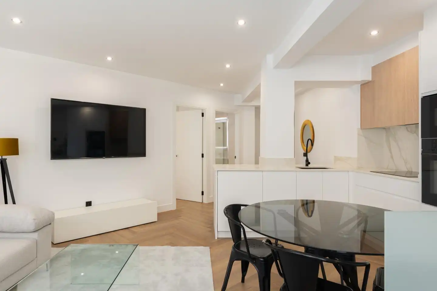 Living room of Ground floor for sale in A Coruña Capital   with Heating and Furnished