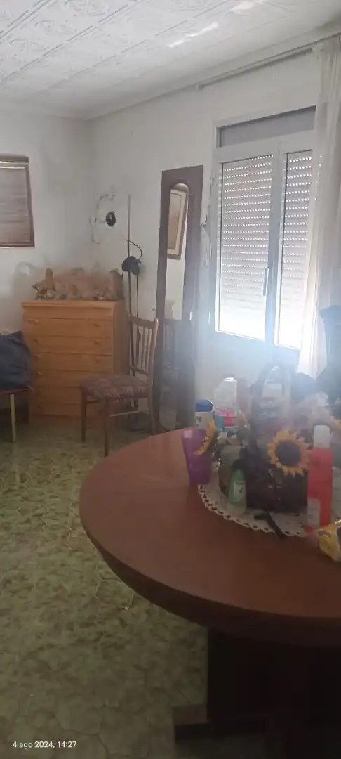 Sala d'estar de Casa o xalet en venda en Lécera amb Jardí privat, Terrassa i Moblat