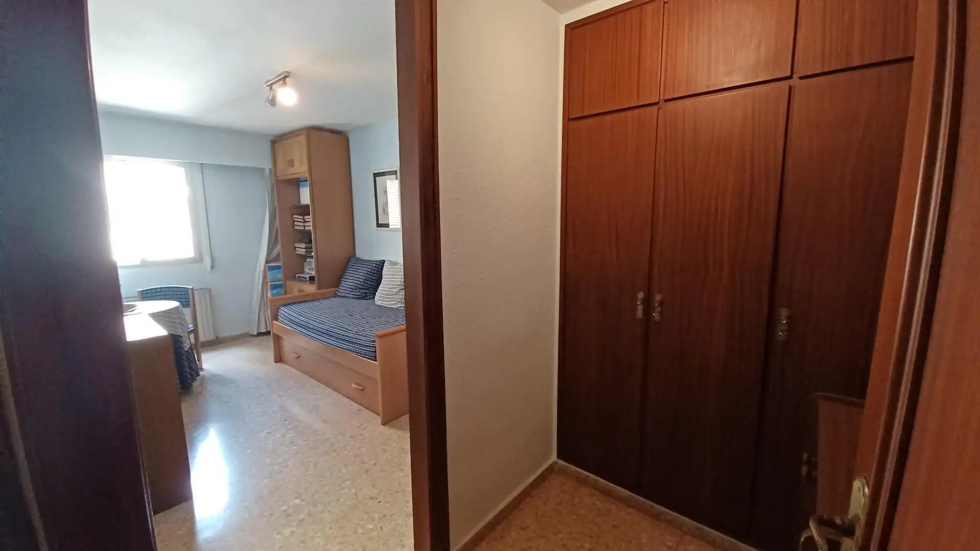 Habitación de Piso en venta en Valencia con Aire acondicionado, Calefacción y Trastero