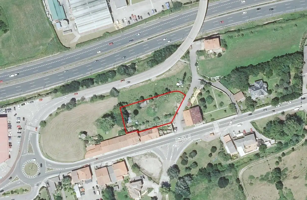 Terreno residenziale in vendita a Maoño -  Azoños