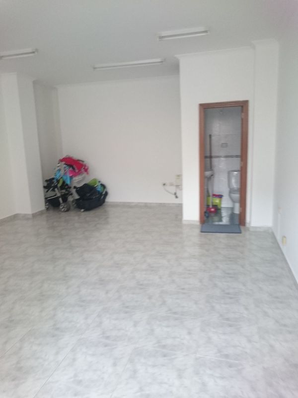 Local de alquiler en As Travesas - Balaídos, Centro Urbano, Vigo