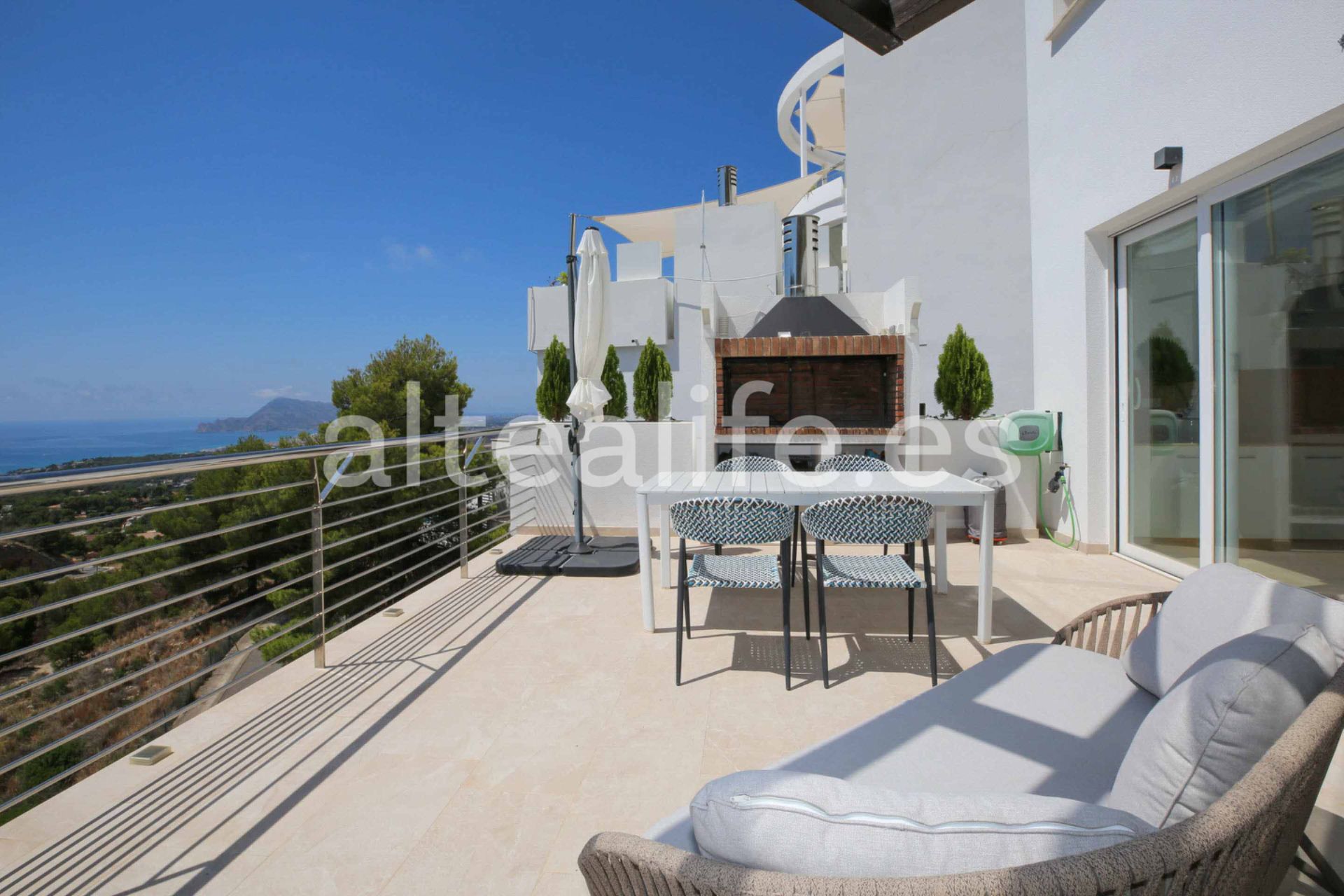 Terrace of House or chalet for sale in Altea  with Air Conditioner, Terrace and Storage room