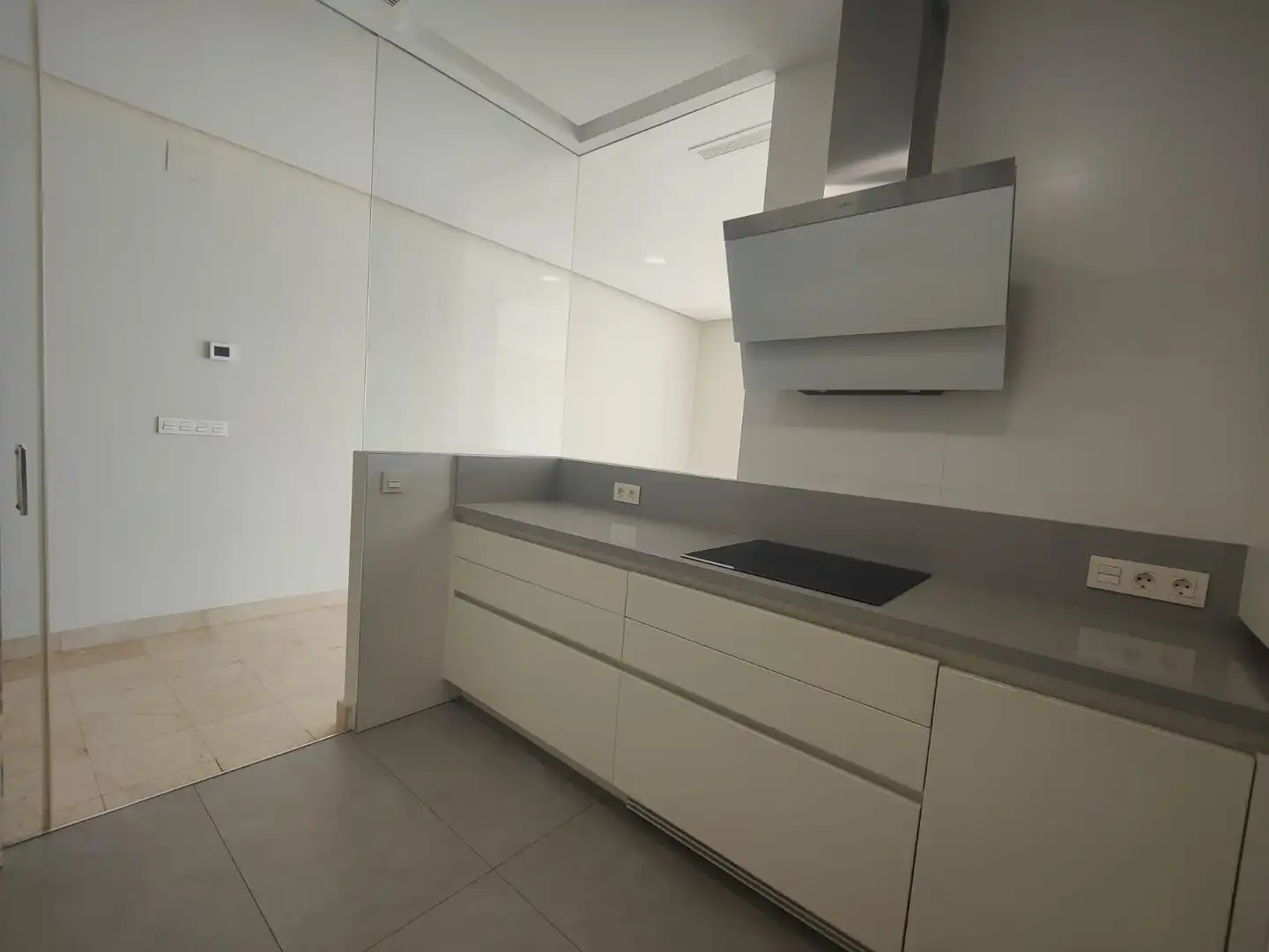 Appartement avec terrasse à louer à Avenida del Doctor Ramón y Cajal, imagen 17