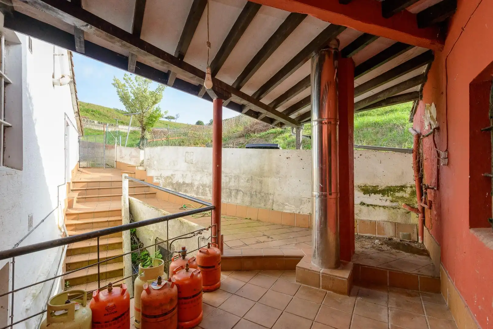 Terrassa de Casa o xalet en venda en Quintes - Arroes