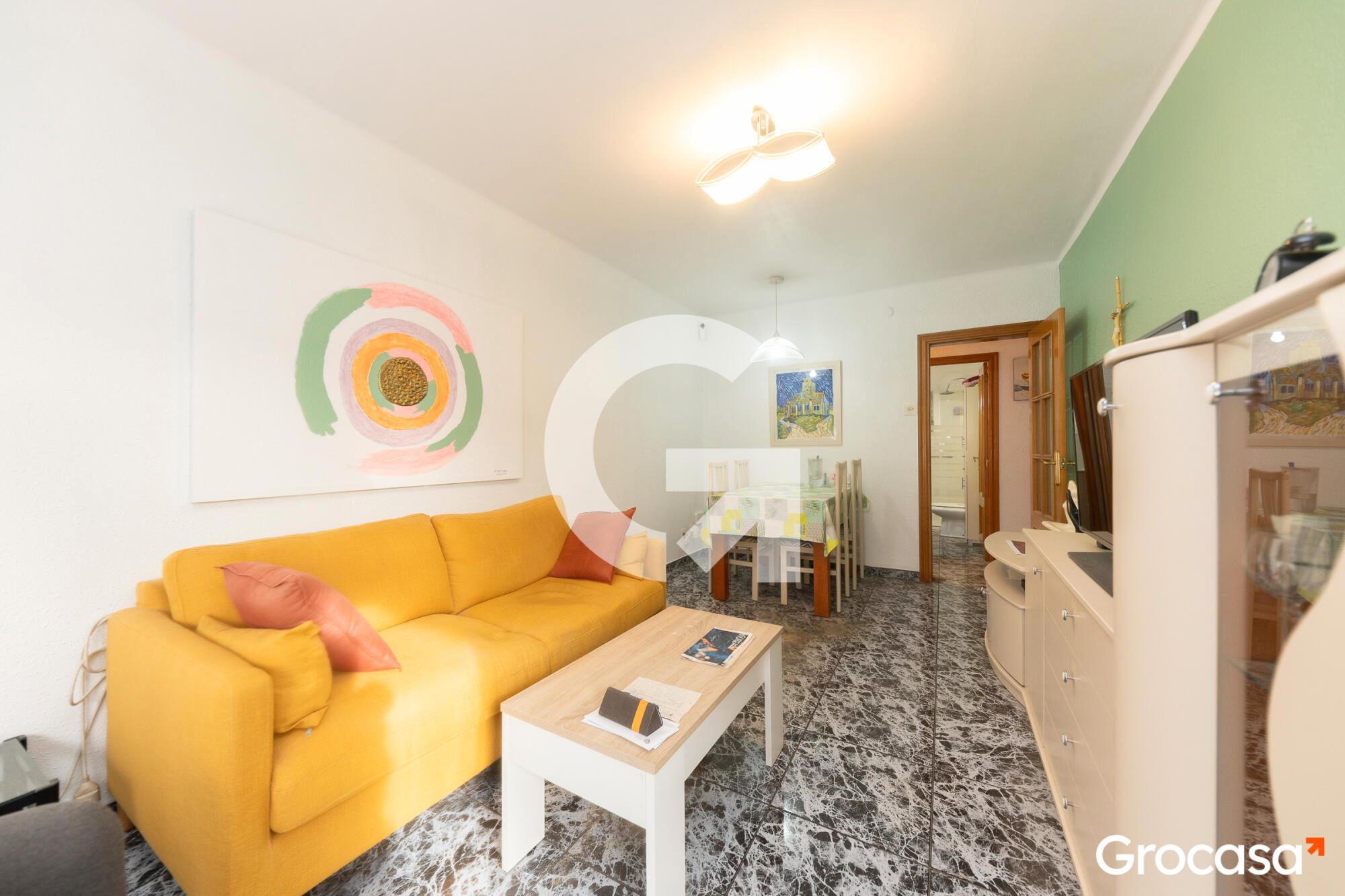 Sala d'estar de Pis en venda en Sant Boi de Llobregat amb Aire condicionat, Forn i Balcó