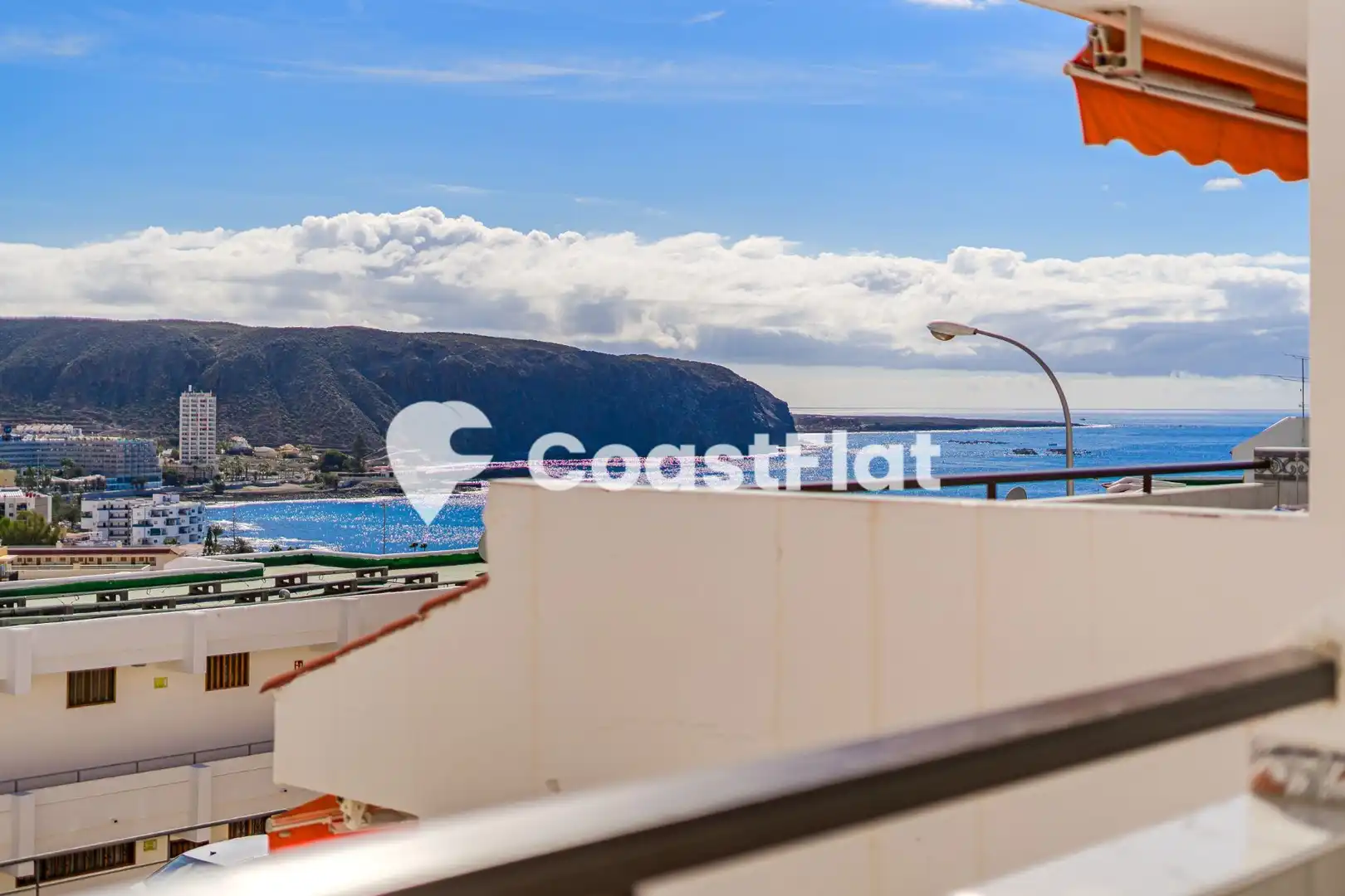 Apartament amb piscina en venda a Los Cristianos