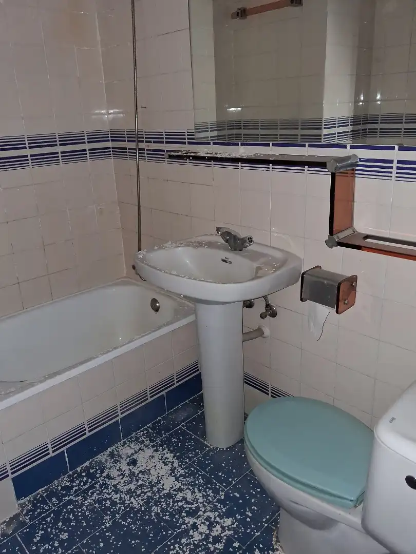 Badezimmer von Wohnung zum Verkauf in Madrid mit Terrasse
