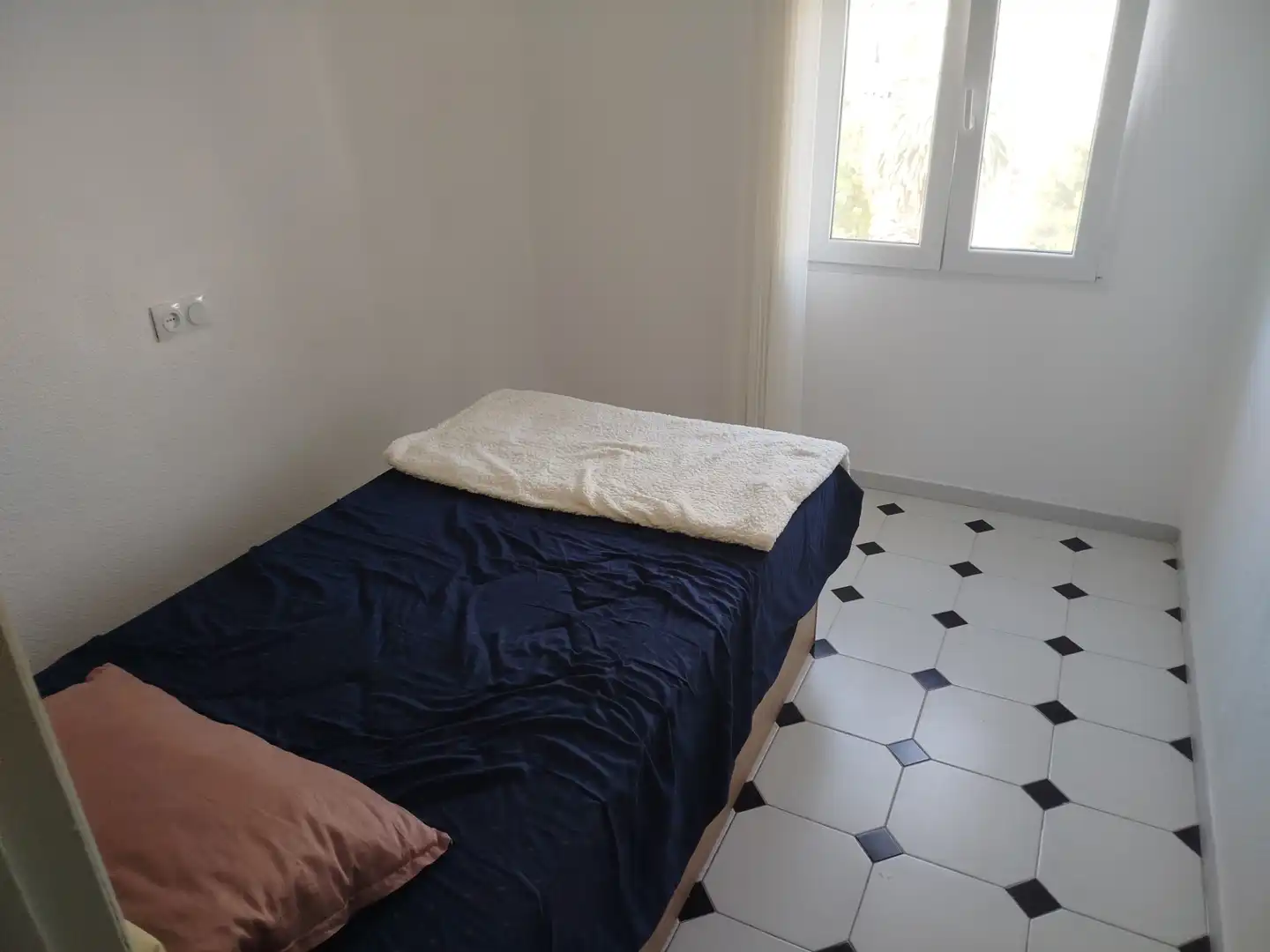 Habitación de Piso de alquiler en Garbinet - Vistahermosa