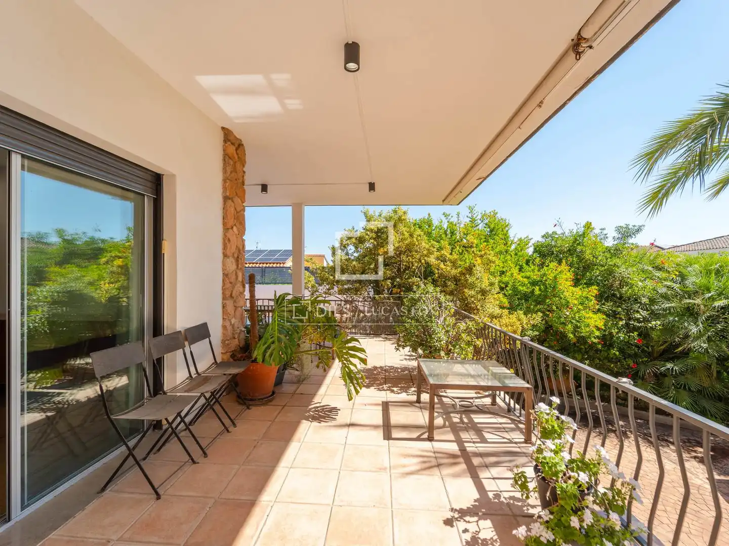 Terrassa de Casa o xalet en venda en Riba-roja de Túria amb Aire condicionat, Jardí privat i Terrassa