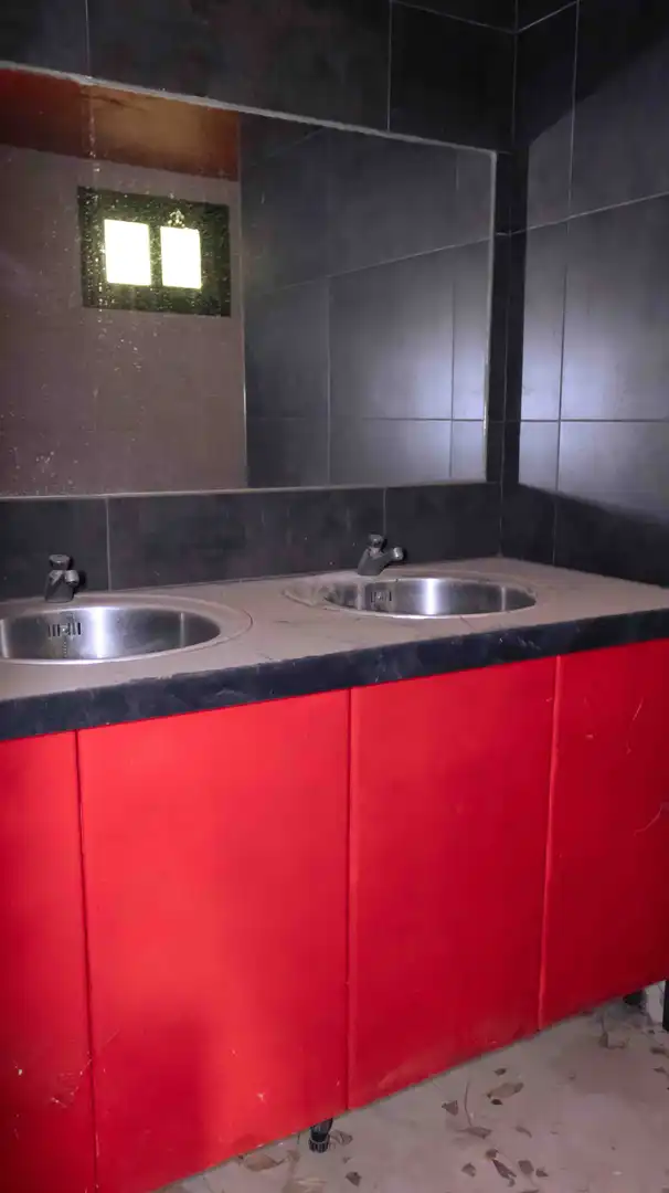 Cocina de Edificio en venta en La Villa de Don Fadrique
