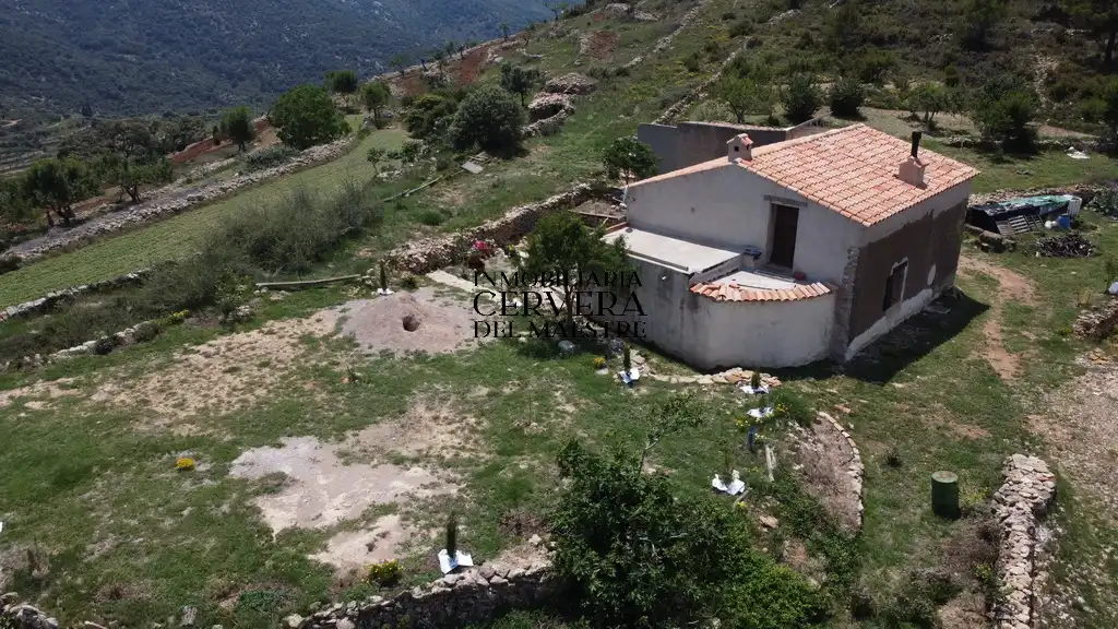 Finca rústica en venta en Albocàsser