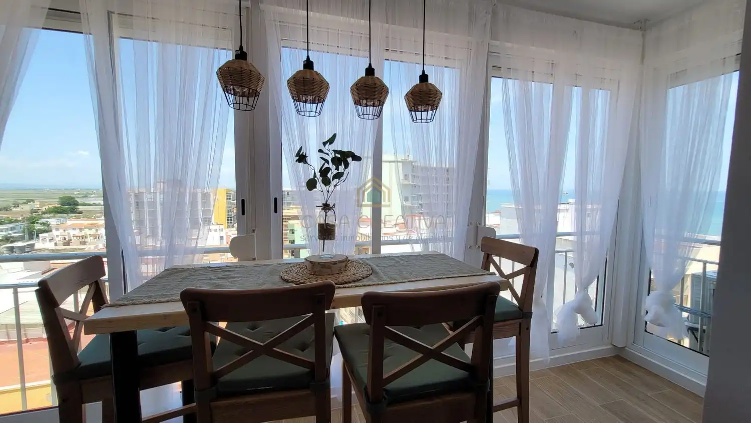 Comedor de Estudio en venta en Sueca con Aire acondicionado, Calefacción y Amueblado
