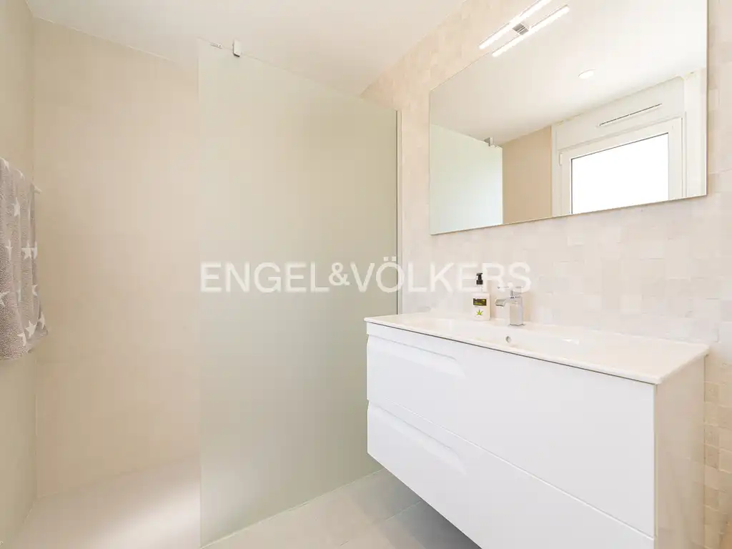 Casa con piscina en venta en Pueblo - Urbanizaciones, imagen 22