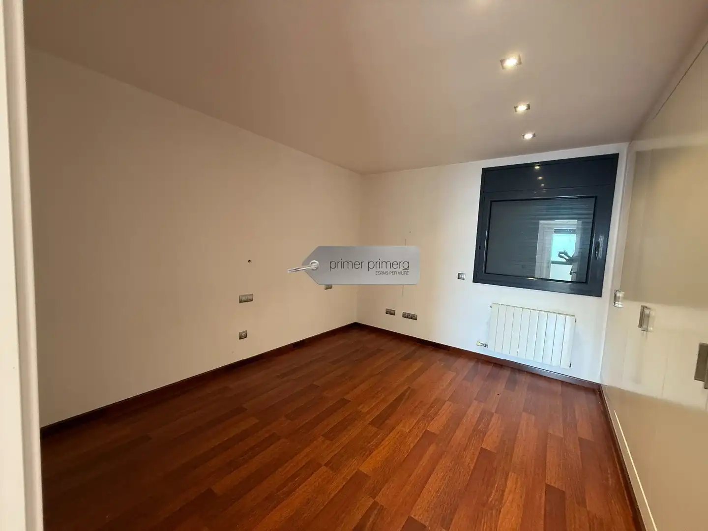 Casa o chalet en venta en Vilobí d'Onyar con Aire acondicionado, Calefacción y Jardín privado