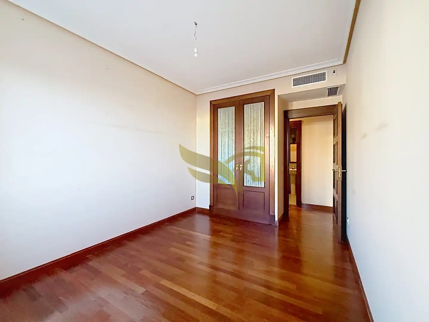 Wohnung zum Verkauf in Sevilla mit Klimaanlage und Heizung