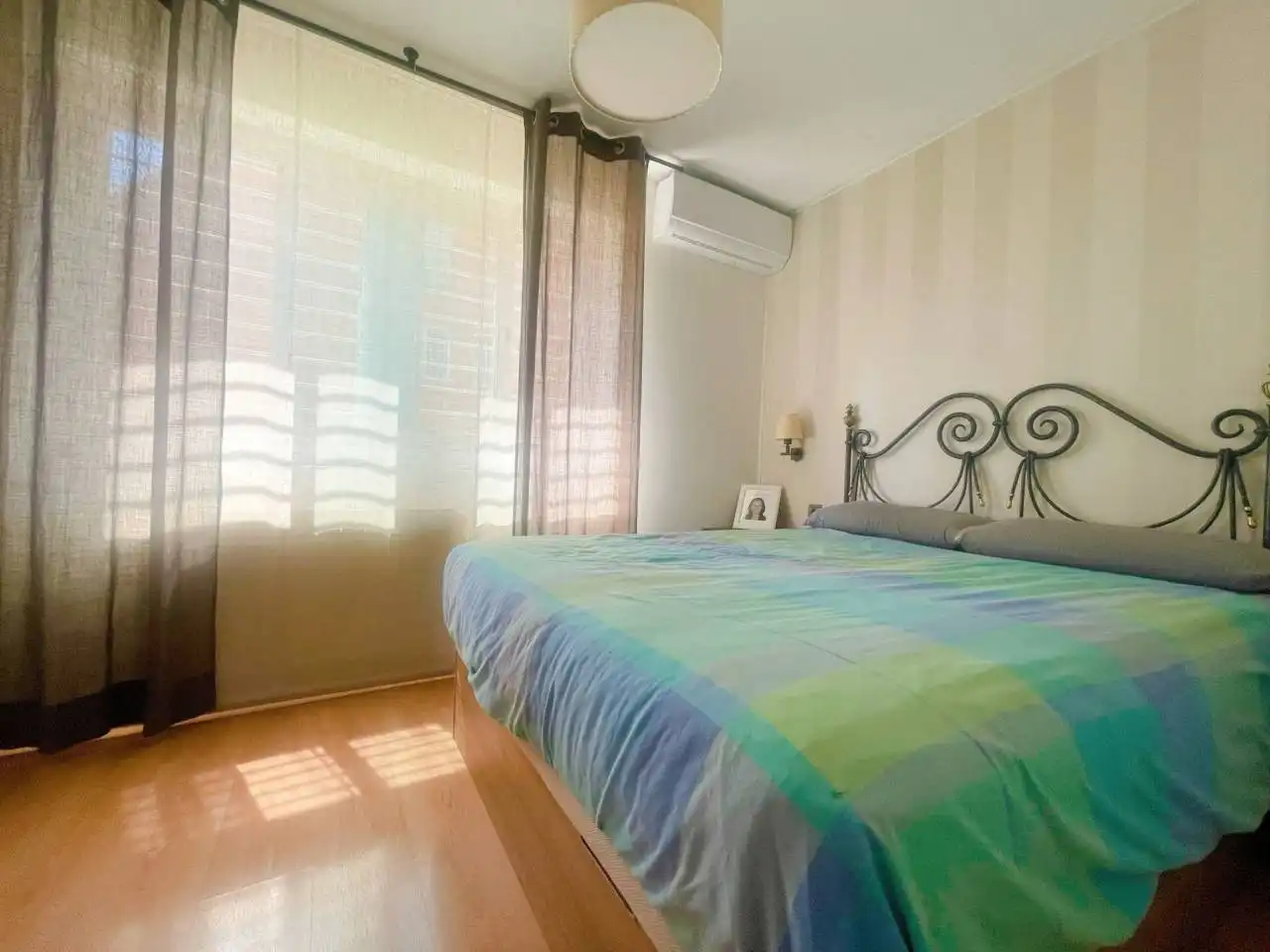 Bedroom of Houses for sale in Cerdanyola del Vallès  with Air Conditioner, Heating and Private garden
