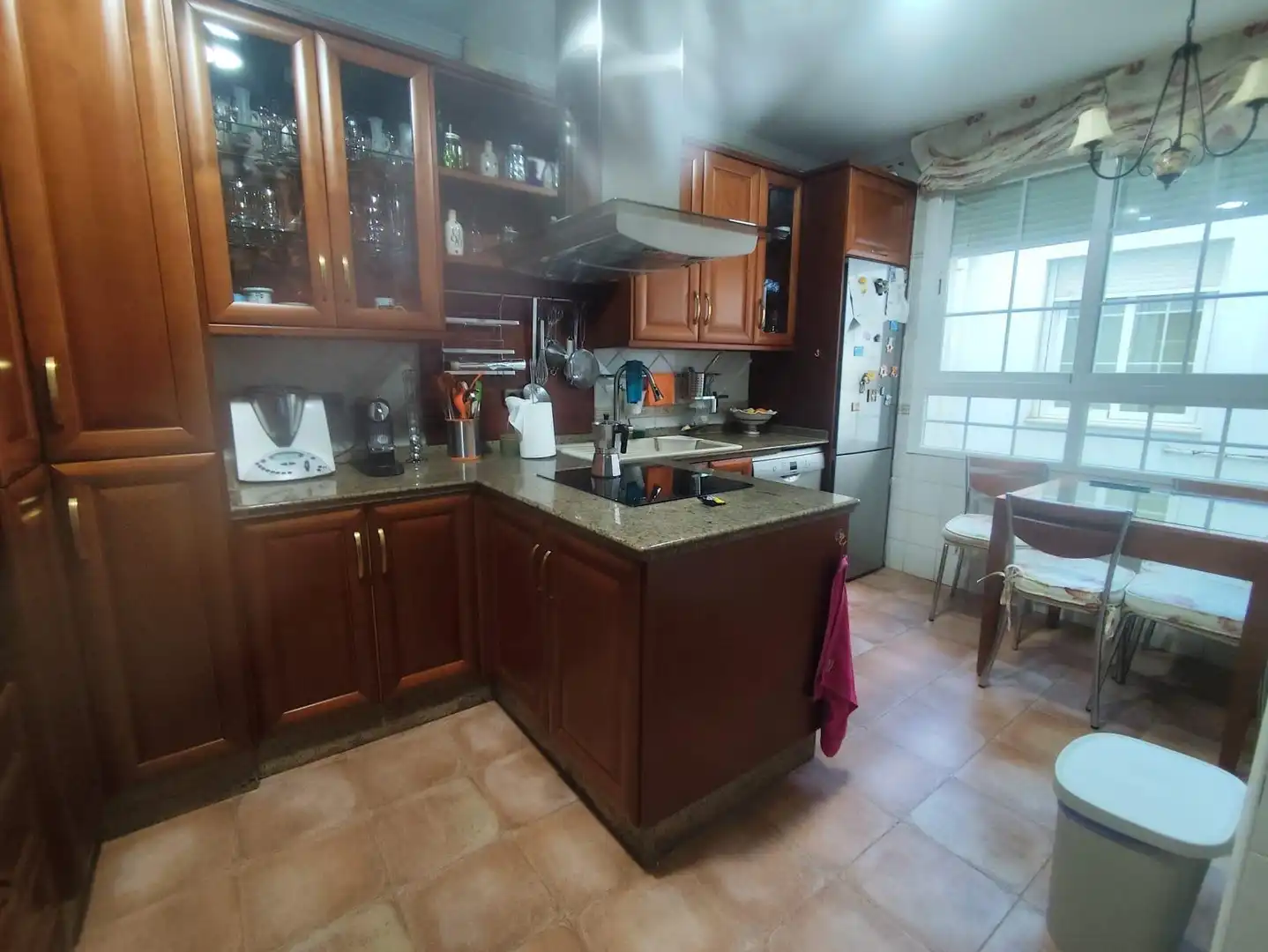Kitchen of Houses for sale in Córdoba  with Air Conditioner, Terrace and Storage room