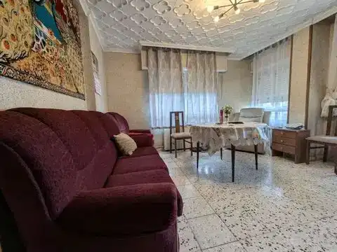 Sala d'estar de Pis en venda en  Albacete Capital amb Aire condicionat i Balcó