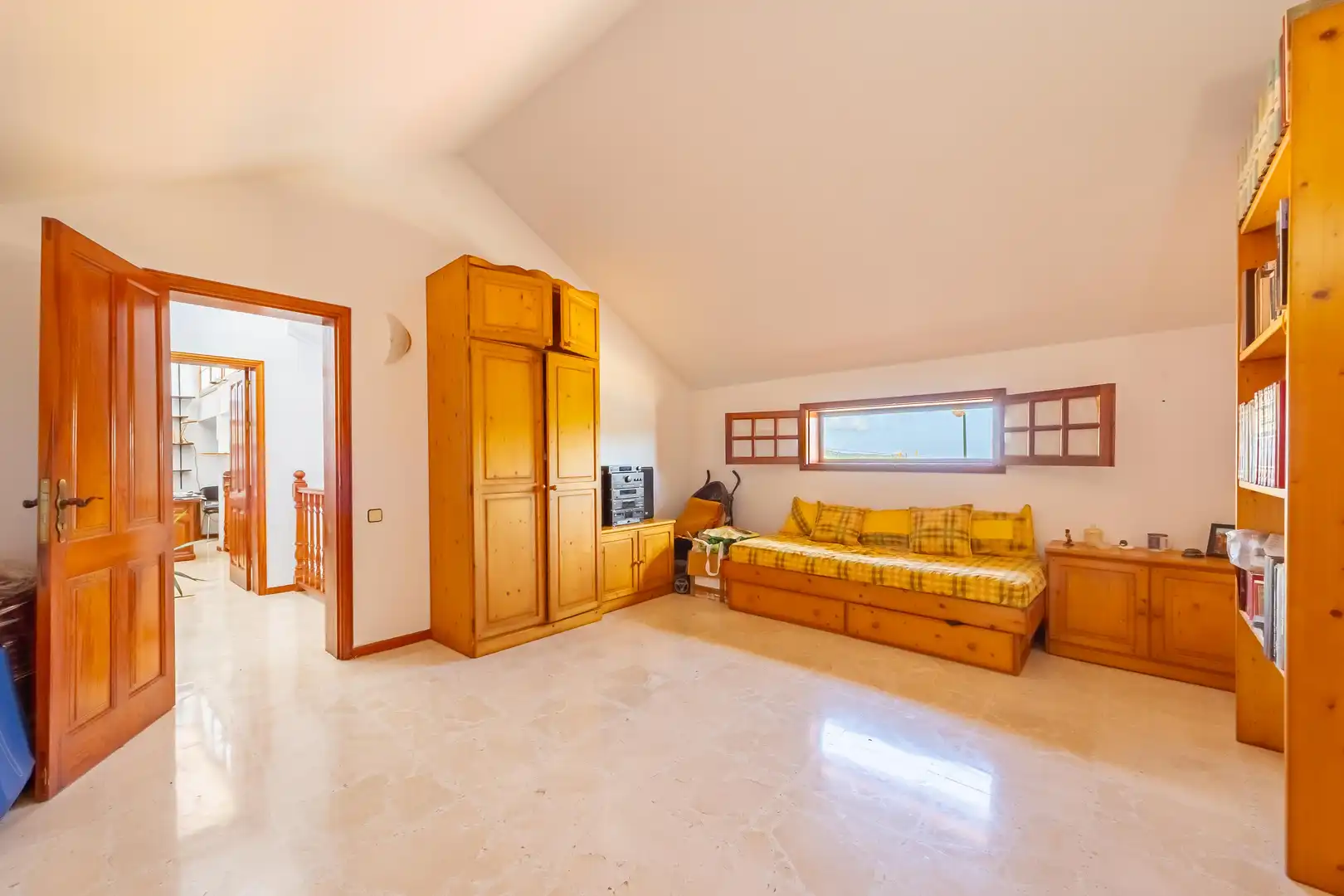 Dormitori de Casa o xalet en venda en Las Palmas de Gran Canaria amb Aire condicionat, Jardí privat i Terrassa