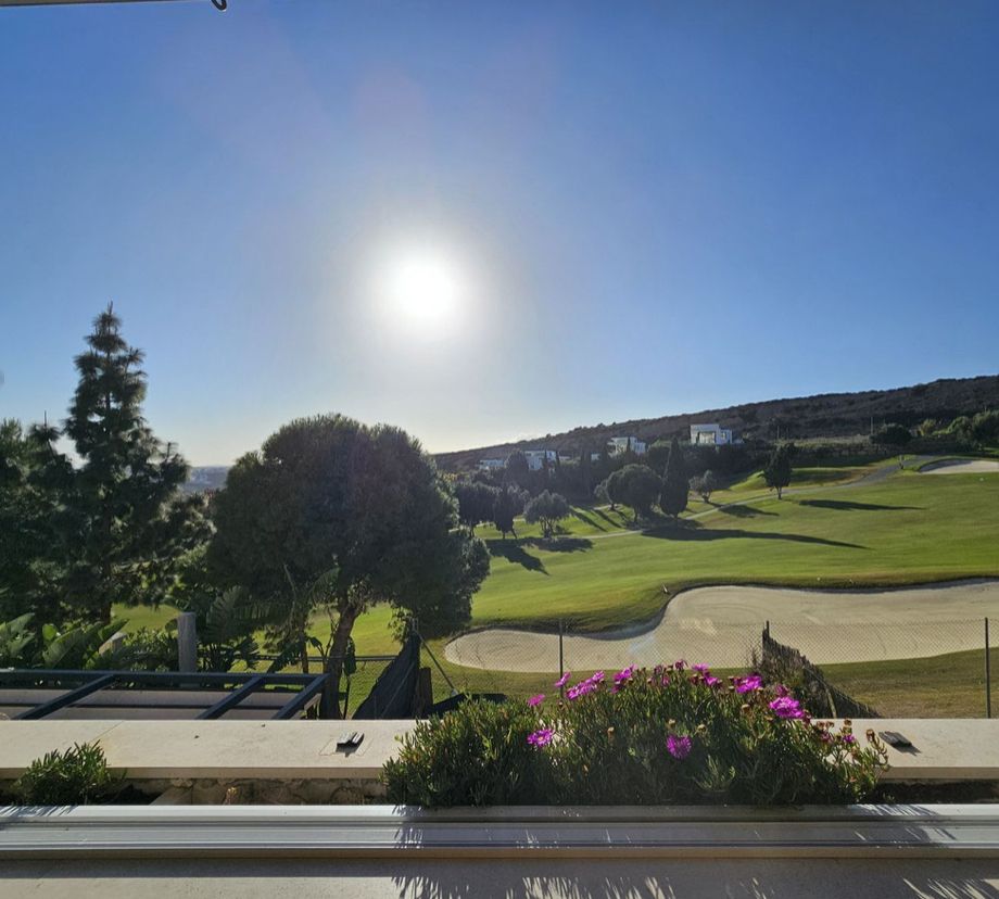 Vista exterior de Pis en venda en Casares amb Moblat, Forn i Rentadora