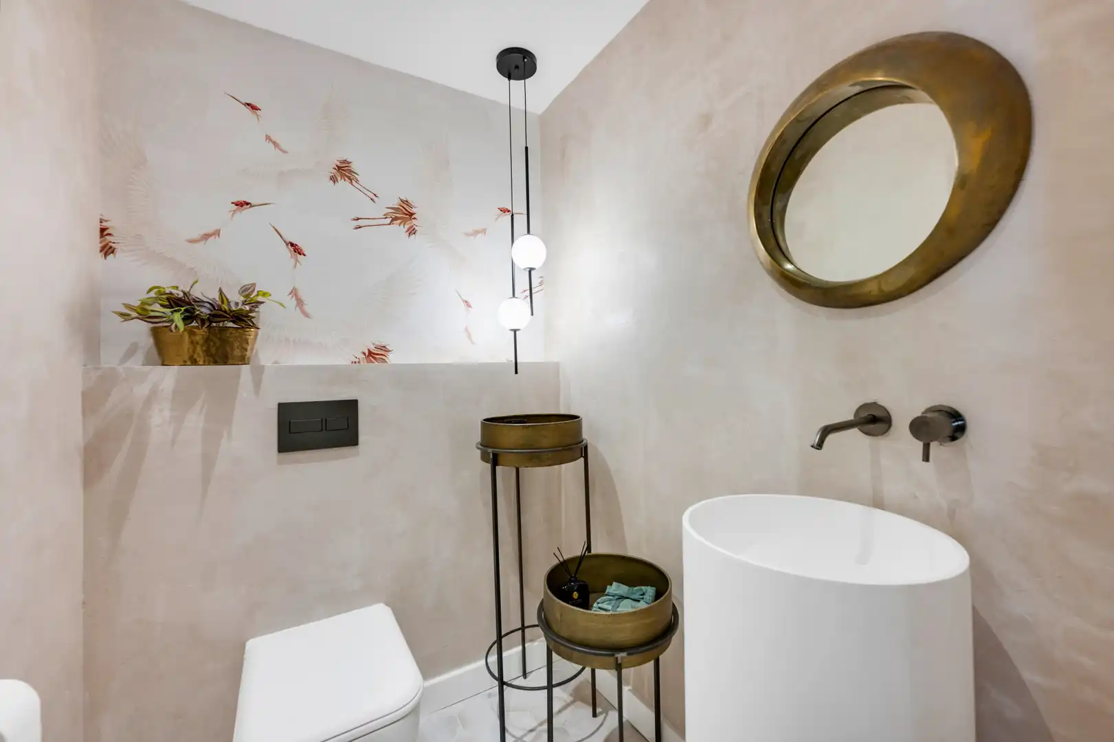 Bany de Apartament en venda en Marbella amb Aire condicionat, Terrassa i Piscina
