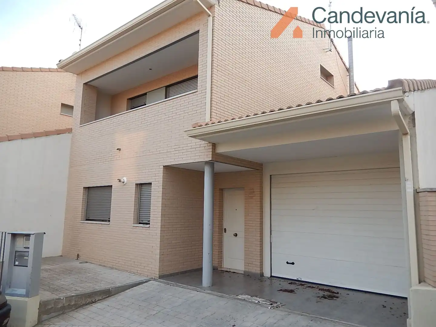 Vista exterior de Casa o chalet en venta en Zuera