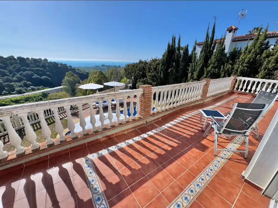 Chalet con piscina en venta en Calle Huelva de Calahonda 3820, imagen 17