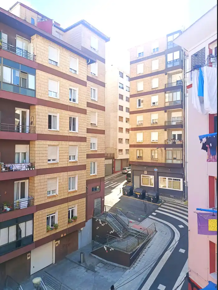 Vista exterior de Piso en venta en Bilbao 