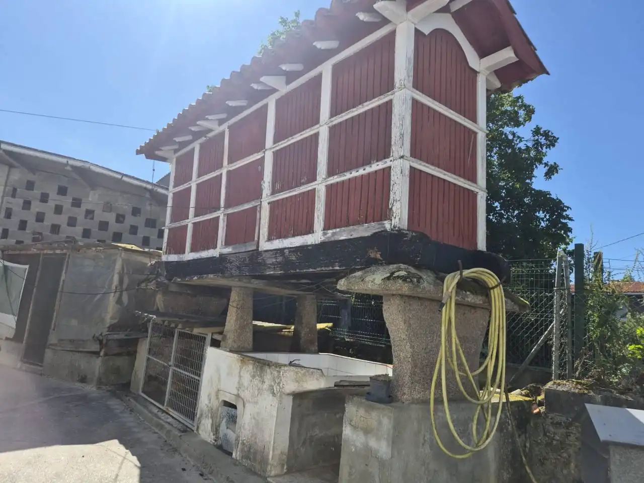Vista exterior de Casa o xalet en venda en Oza dos Ríos