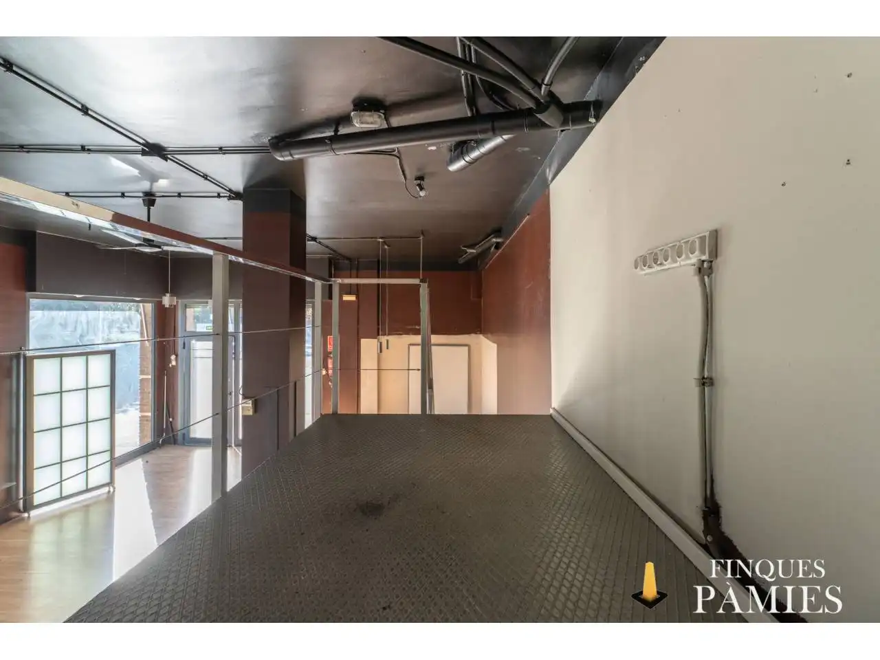 Local en venta en Les Borges del Camp con Aire acondicionado y Alarma