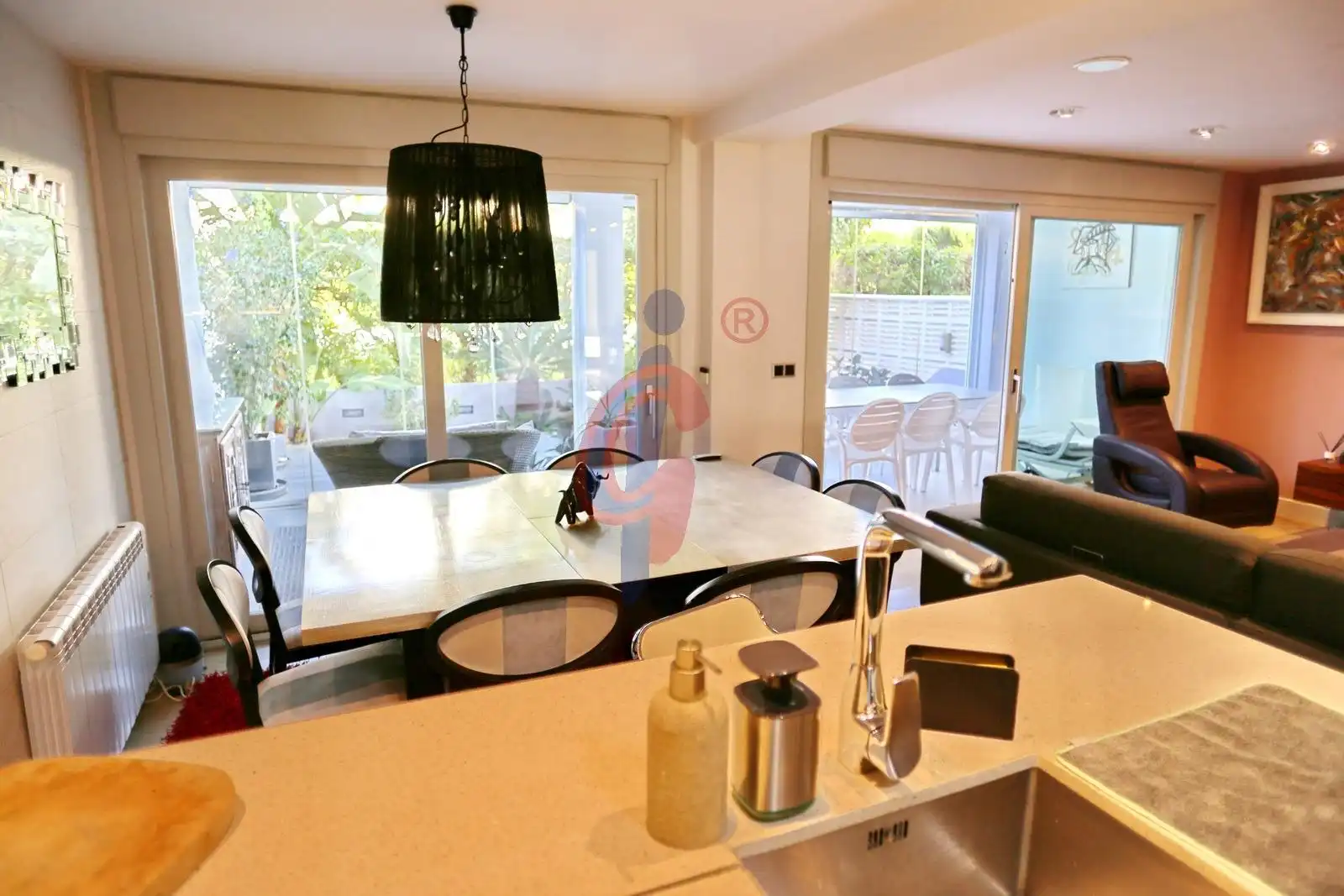 Comedor de Casa o chalet en venta en Guardamar del Segura con Aire acondicionado, Jardín privado y Terraza