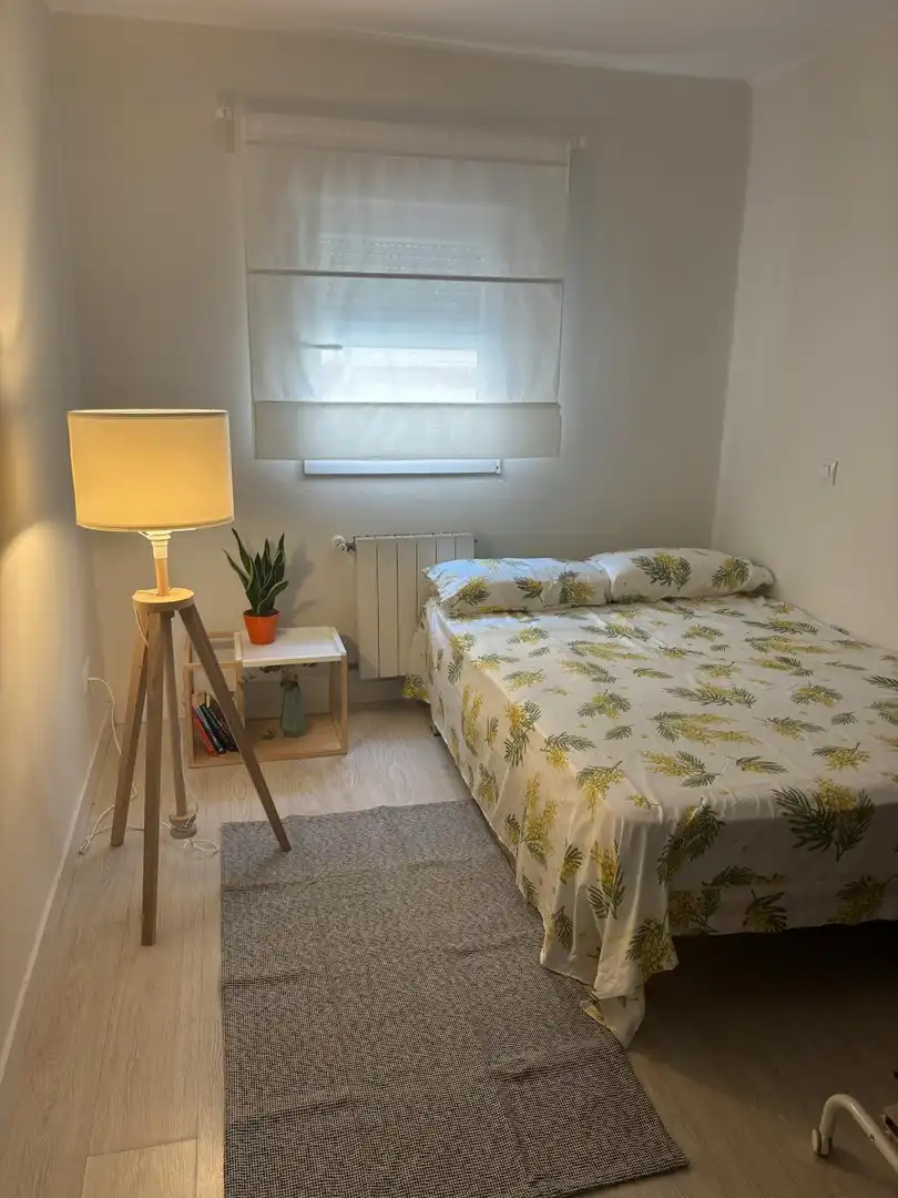 Habitación de Piso de alquiler en Madrid con Aire acondicionado, Amueblado y Lavadora