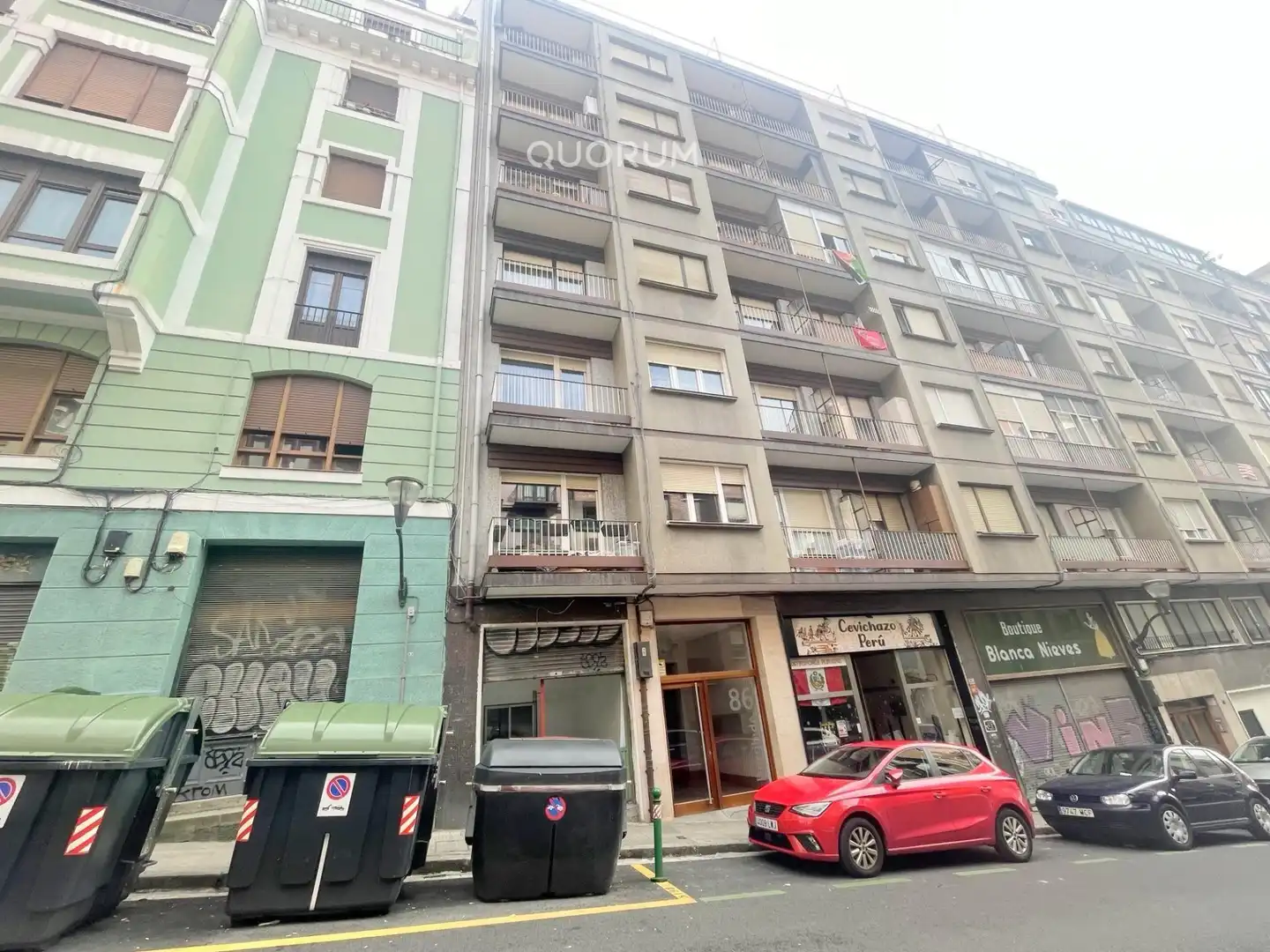 Vista exterior de Local en venta en Bilbao 